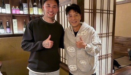 世界杯高清直播链接-李克勤社媒晒与张琳芃合影：好友相聚，很开心！